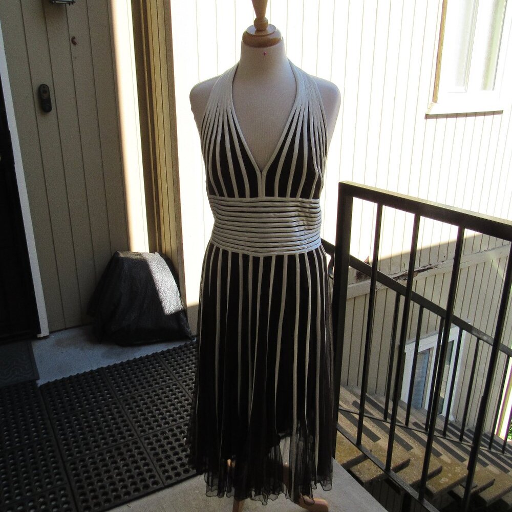 #113 NEW WOMEN'S STYLISH SUMMER COCKTAIL DRESS BY PHASE EIGHT  (SIZE 14US /18UK)